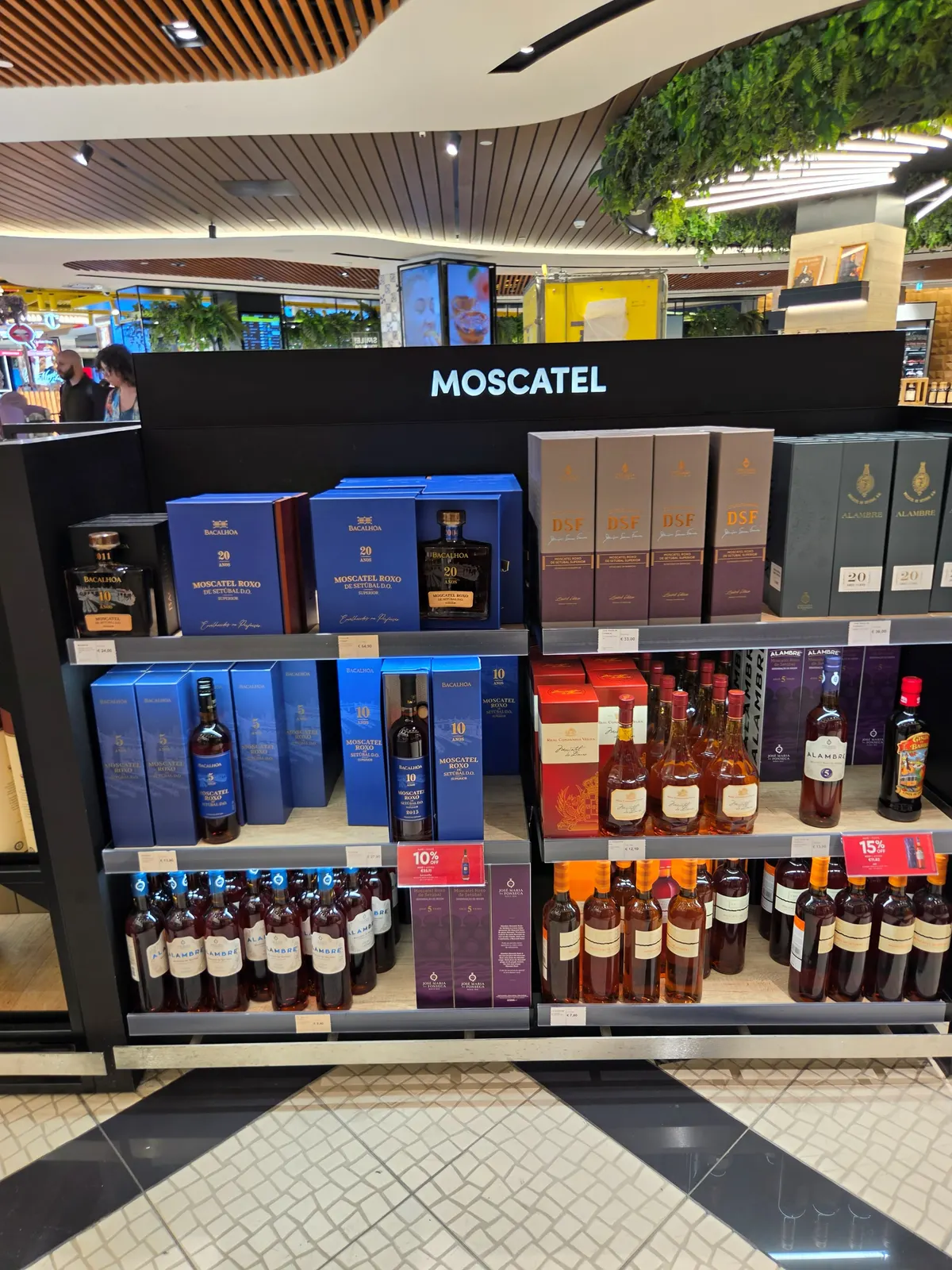 The Moscatel stand with Bacalhôa 5, 10 and 20 year old, DSF and Alambre Moscatel de Setúbal